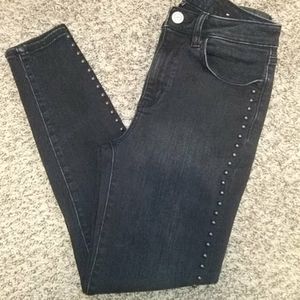 AMERICAN EAGLE SUPER STRETCH SKINNY JEANS. SIZE 6